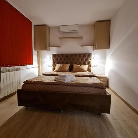 Luxury Panoramic Apartment Oradea Bagian luar foto