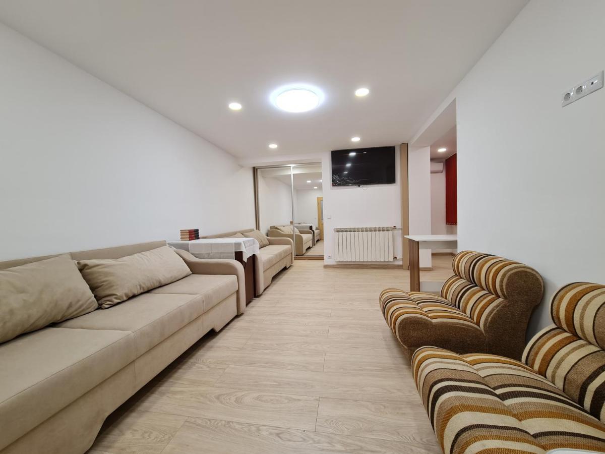 Luxury Panoramic Apartment Oradea Bagian luar foto