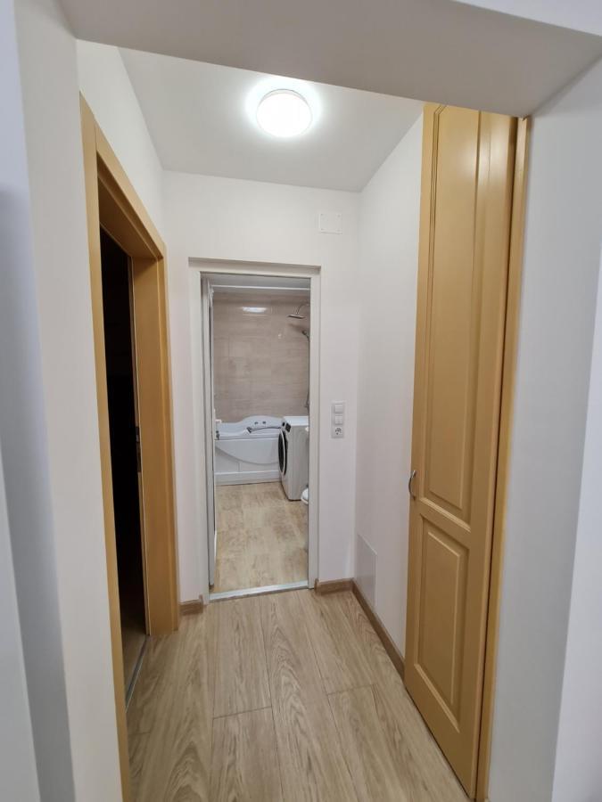 Luxury Panoramic Apartment Oradea Bagian luar foto