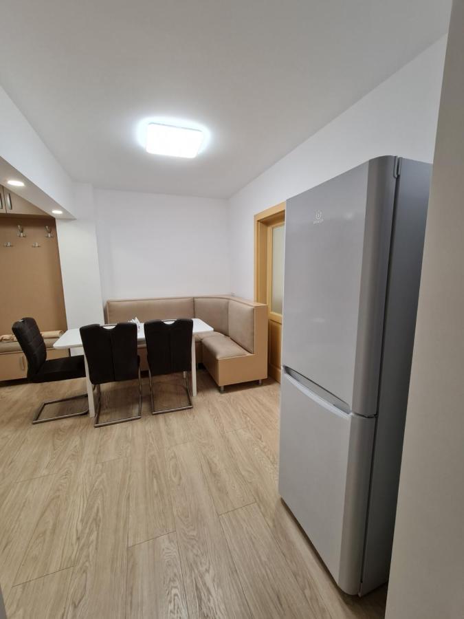 Luxury Panoramic Apartment Oradea Bagian luar foto