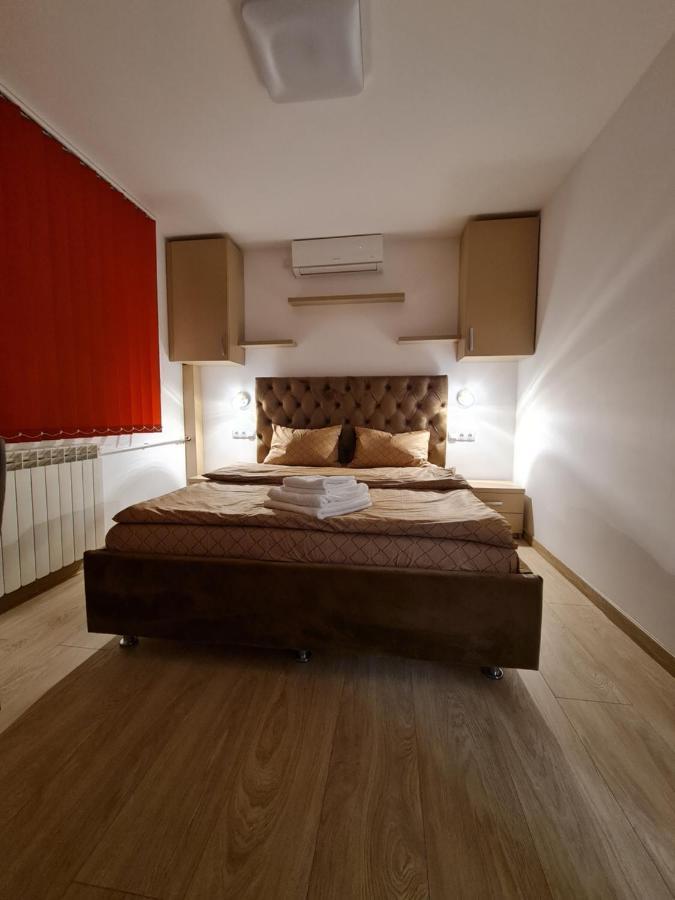 Luxury Panoramic Apartment Oradea Bagian luar foto